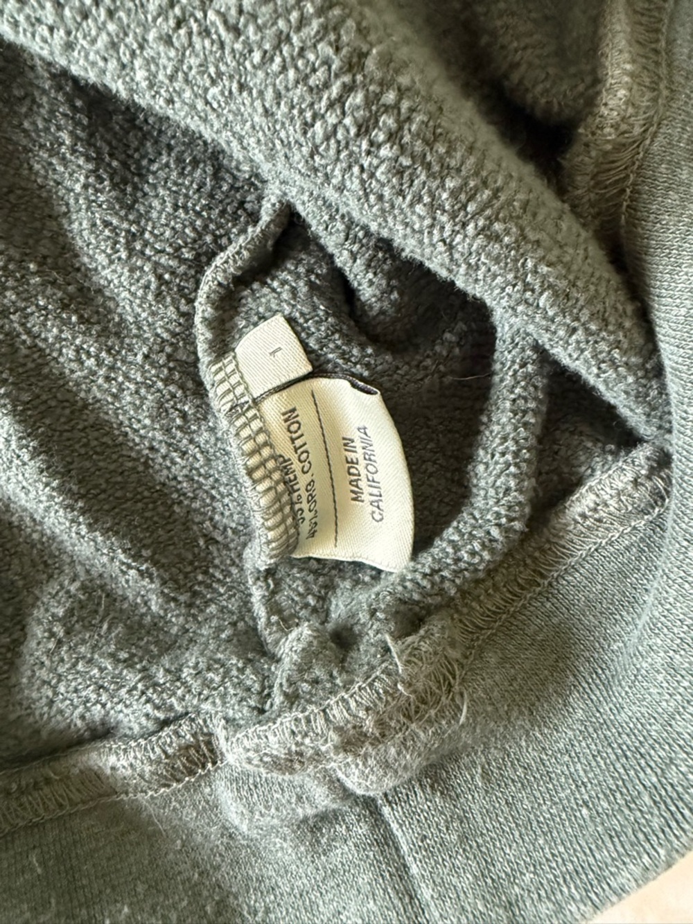 Aliya Wanek Tig sweatshirt in deep green - Picture 3 of 6